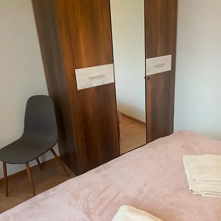 Golden Astoria Apartment Burgas